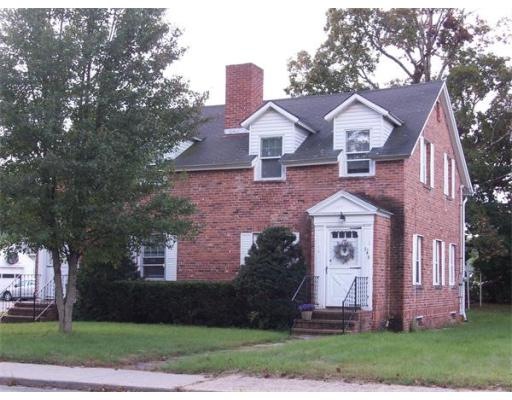 146 Linwood St, Uxbridge, MA 01569 - photo 1