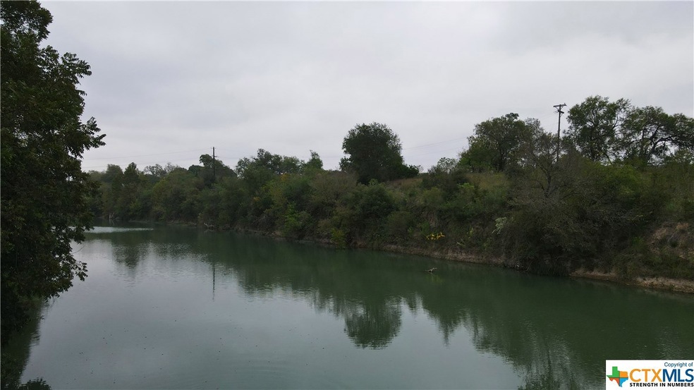 2202 River Rd, San Marcos, TX 78666 - photo 1