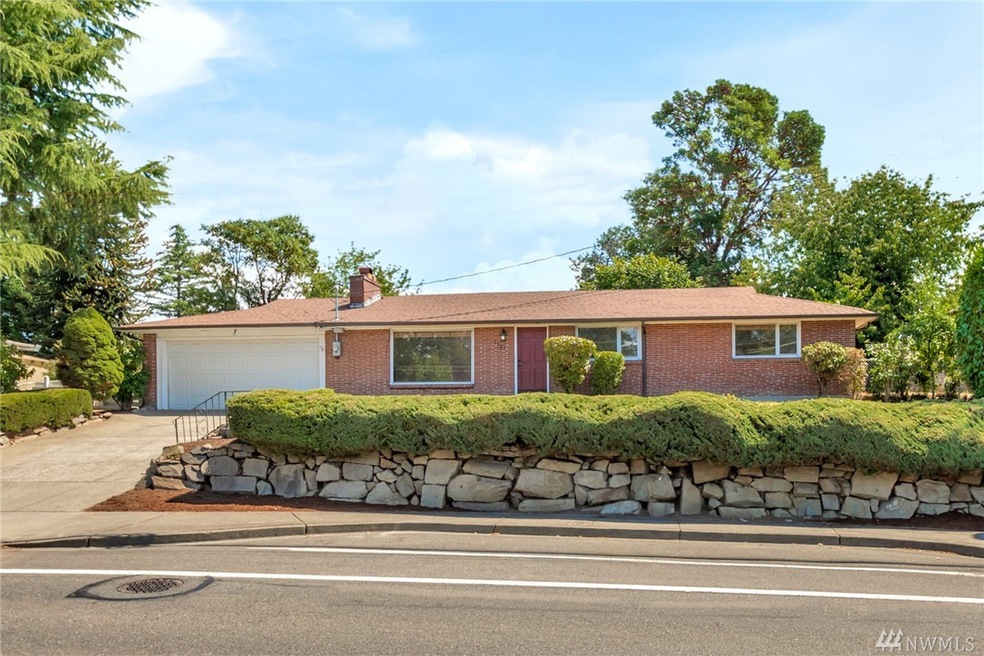 3521 Grandview Dr W, University Place, WA 98466 - photo 1