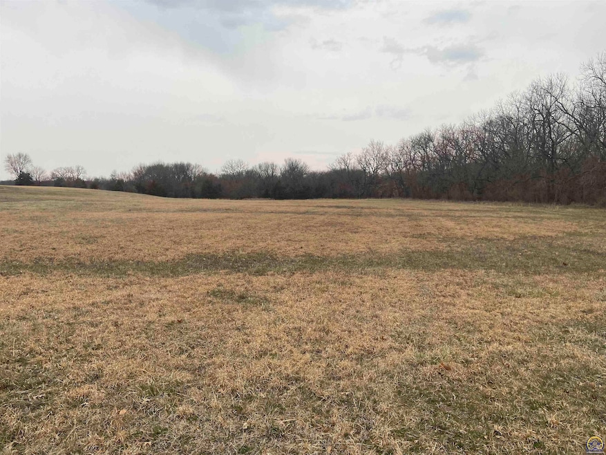 00000 SW 61st St, Topeka, KS 66610 - photo 1