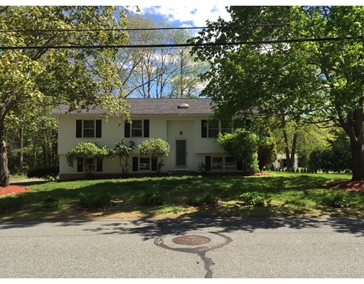 1250 Burts Pit Rd, Florence, MA 01062 - photo 1