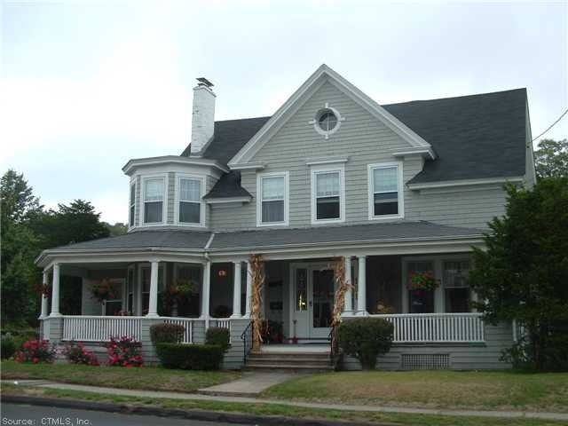 161 Mckinley Ave, Norwich, CT 06360 - photo 1