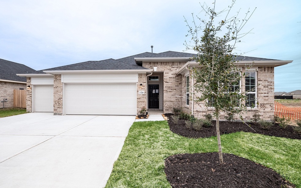 23418 Malbec Dr, Alvin, TX 77511 - photo 1