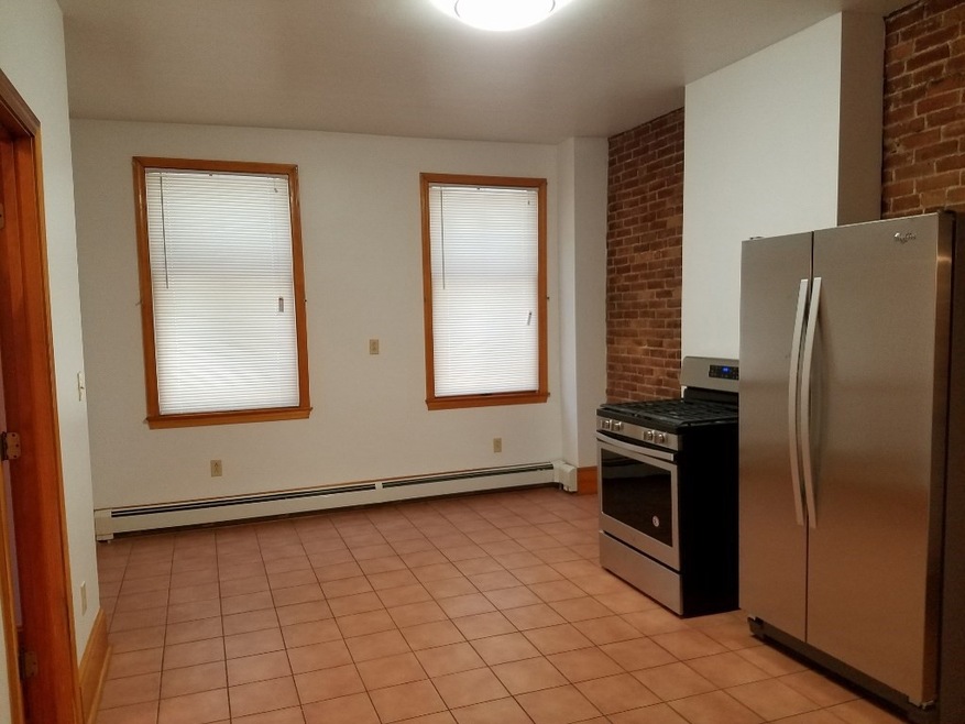 123 Beacon St unit 1, Somerville, MA 02143 - photo 1