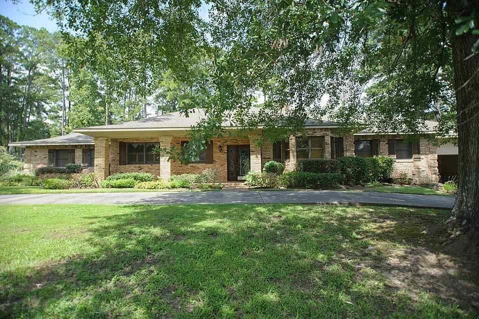 141 Ron Mar Dr, Pineville, LA 71360 - photo 1