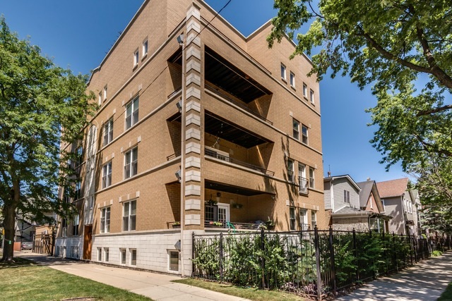 1700 N Artesian Ave unit 1E, Chicago, IL 60647 - photo 1