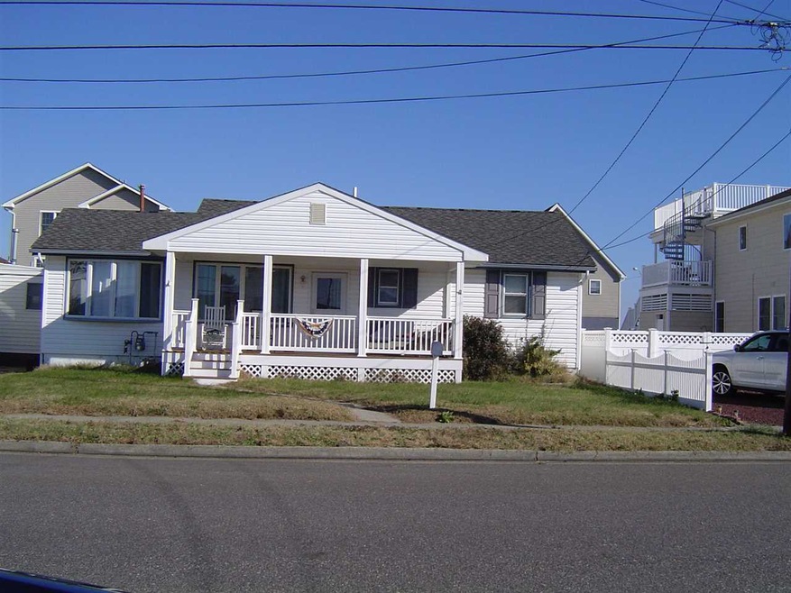 431 W Oak Ave, North Wildwood, NJ 08260 - photo 1