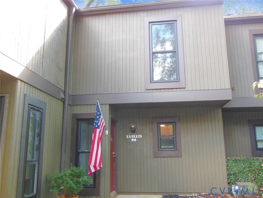 11815 N Briar Patch Dr, Midlothian, VA 23113