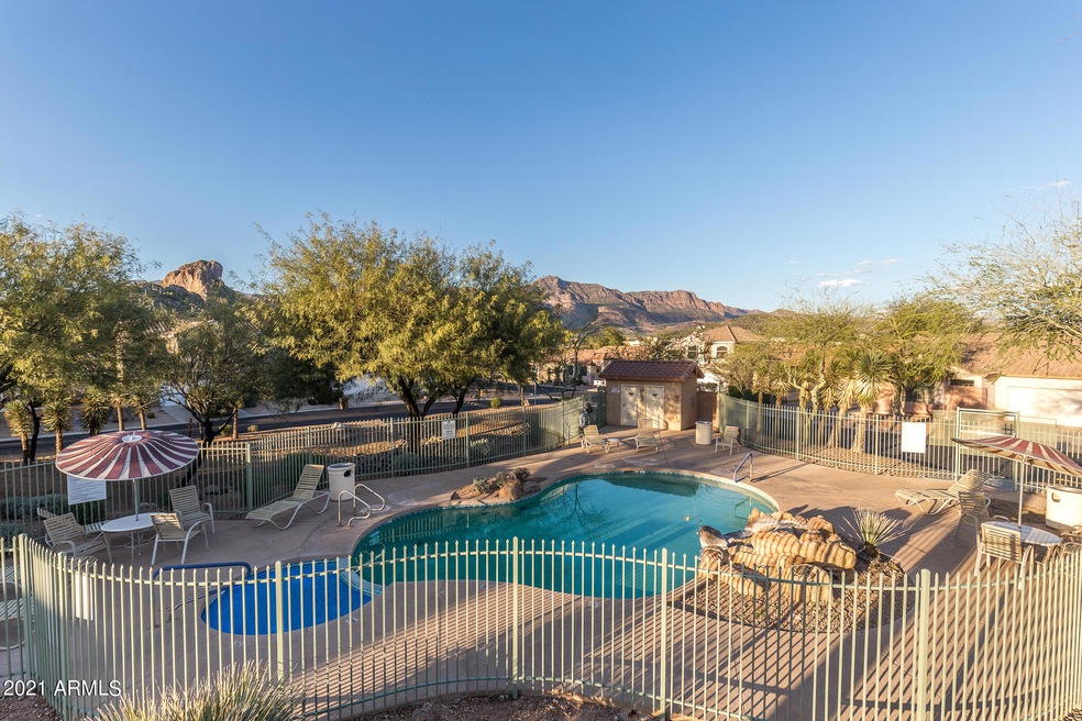 Vista Point Pool