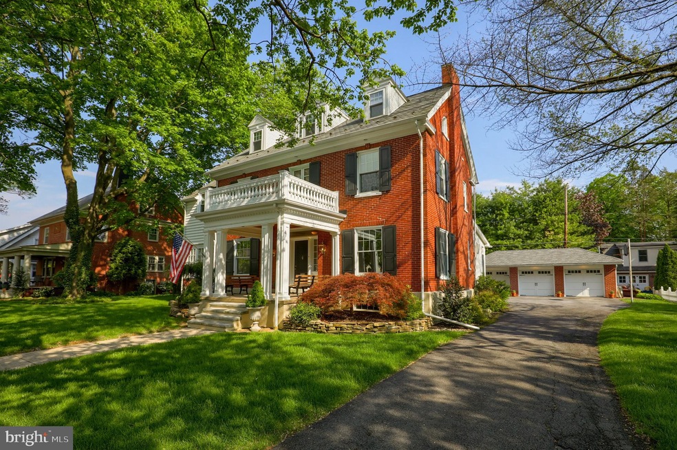 1326 Delaware Ave, Reading, PA 19610 - photo 1