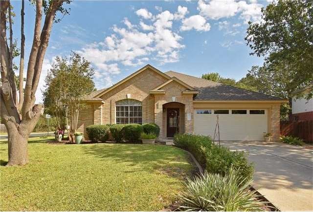 Welcome to 4225 Kingsburg Dr. --- Home sweet home!