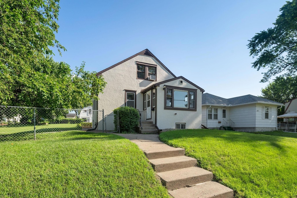 35-web-or-mls-267 Haskell St E-35.jpg