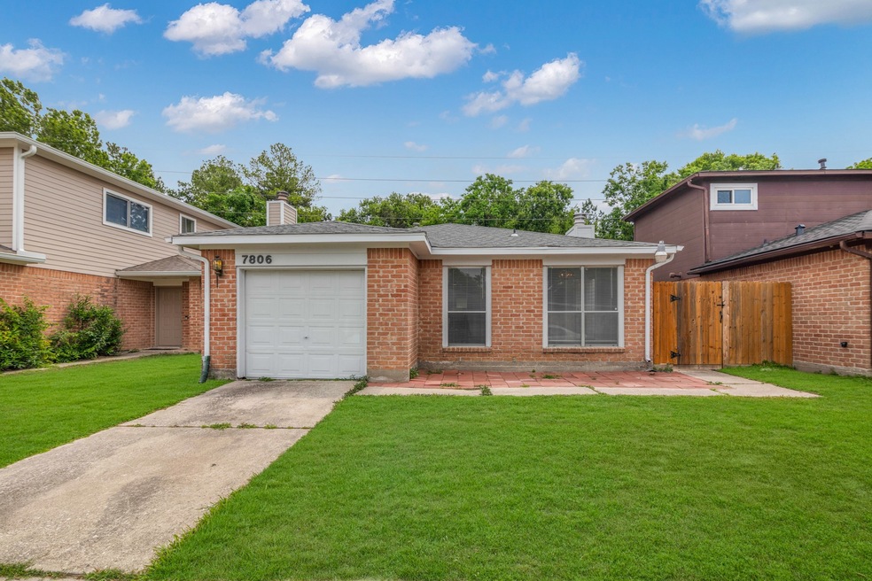 7806 Winehill Ln, Houston, TX 77040 - photo 1