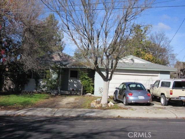 539 Moss Ave, Paso Robles, CA 93446 - photo 1