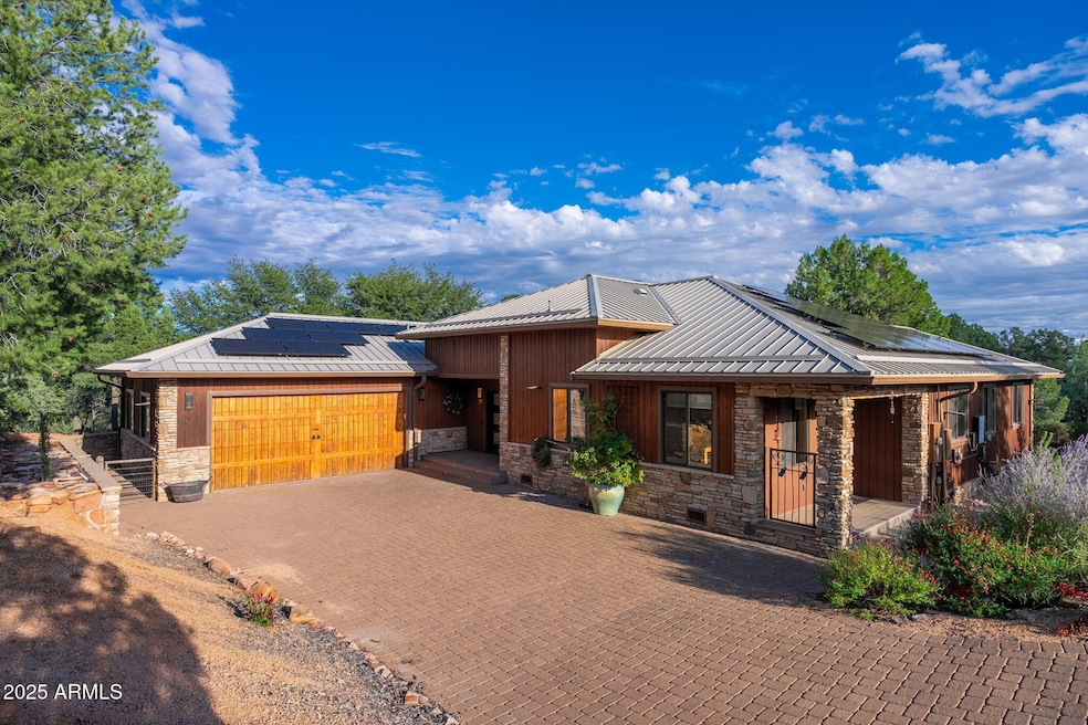 203 S Crescent Moon - 04