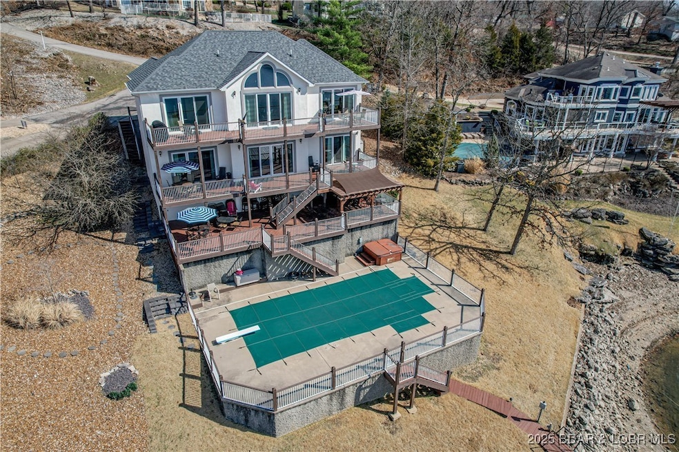 Welcome to 1391 Boulder Ct, Osage Beach