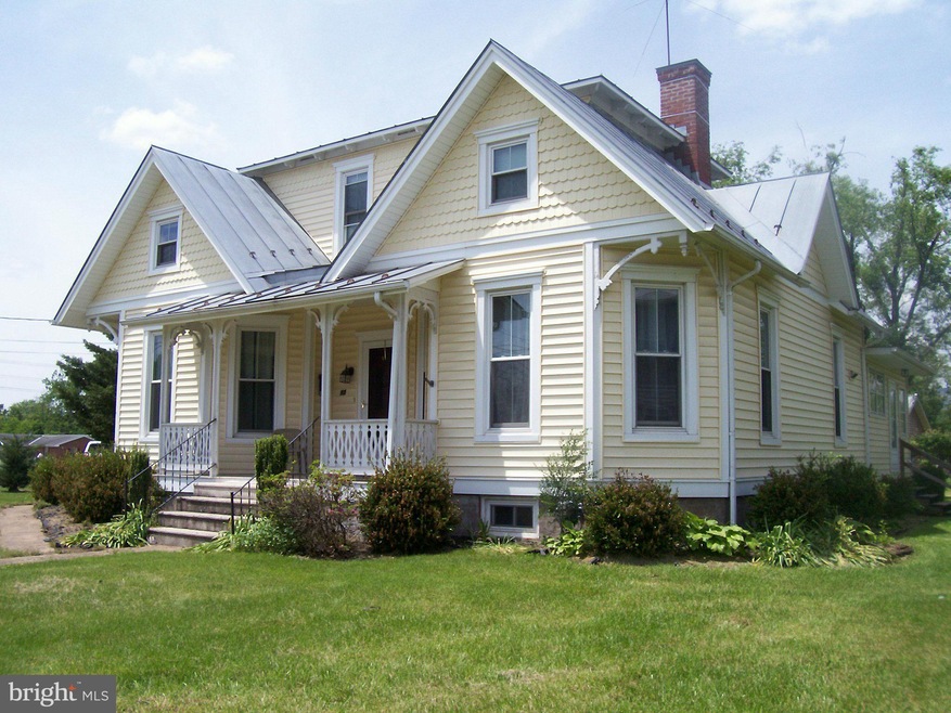 330 S Main St, Moorefield, WV 26836 - photo 1