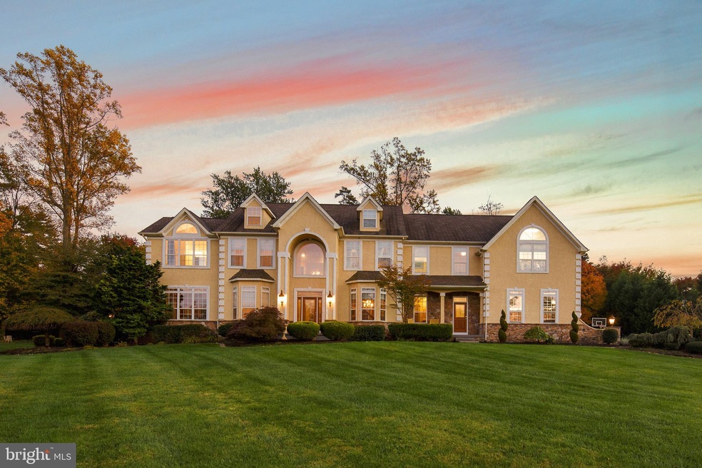 106 Hunters Run, Swedesboro, NJ 08085 - photo 1