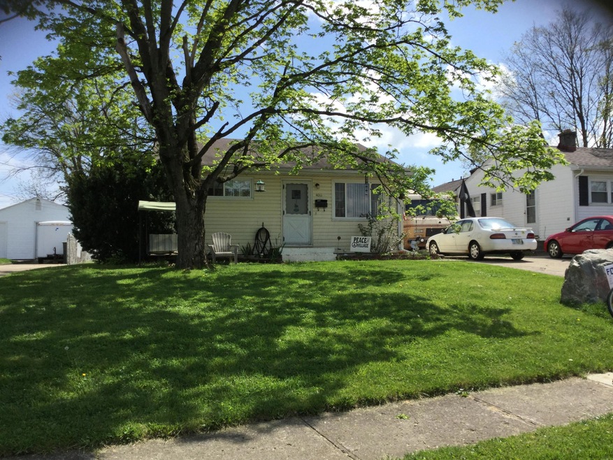 4011 Halsey Place, Columbus, OH 43228 - photo 1