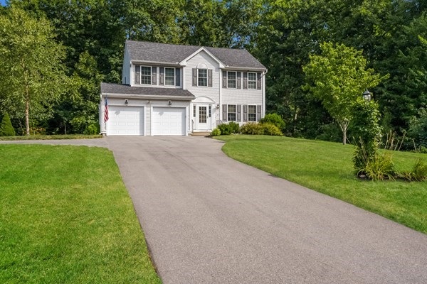 7 Lakeview Dr, Shirley, MA 01464 - photo 1