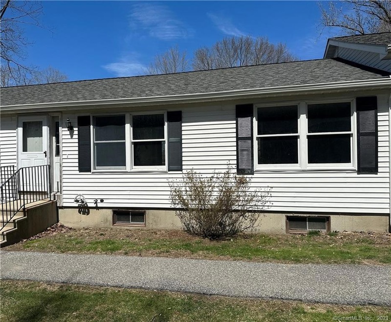 110 S Chestnut St unit 110, Brooklyn, CT 06234 - photo 1