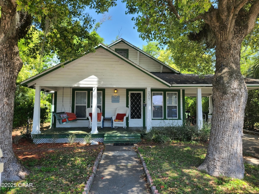 2317 E 3rd St, Panama City, FL 32401 - photo 1
