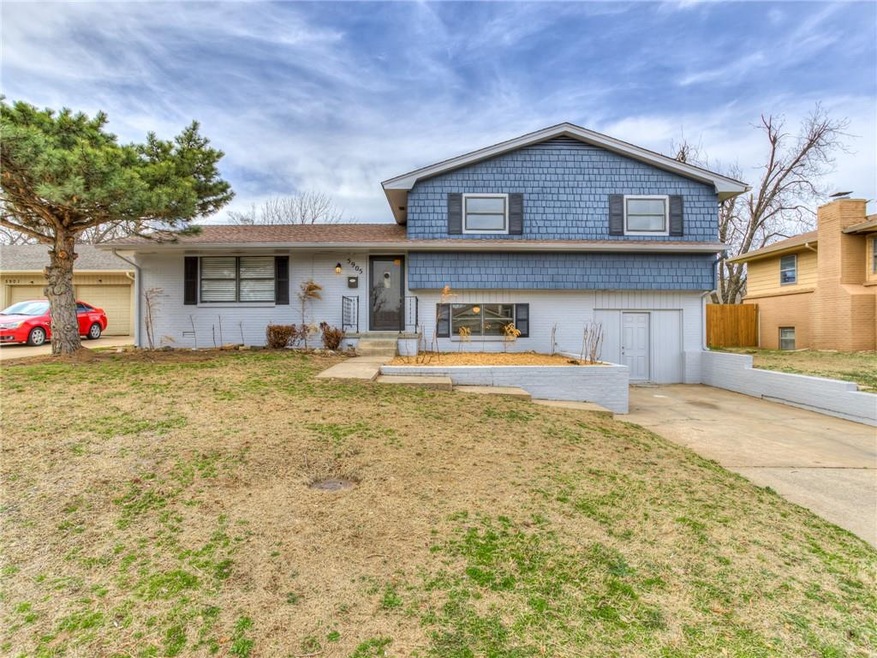 5905 N Meridian Place, Oklahoma City, OK 73122 - photo 1