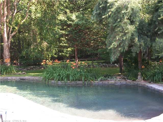 Pool.