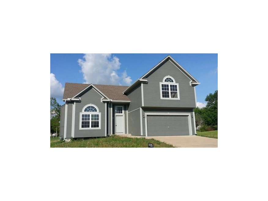 Roomy & popular CA/Atrium Split plan