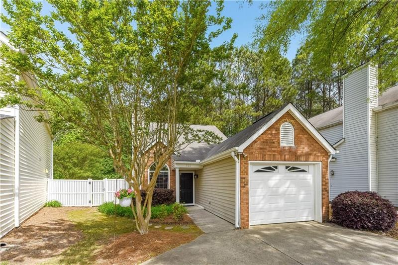 720 Crossbridge Alley, Alpharetta, GA 30022 - photo 1
