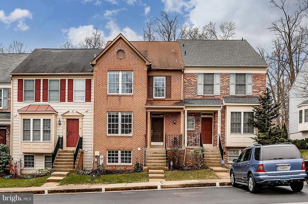 9315 Sombersby Ct, Laurel, MD 20723 - photo 1