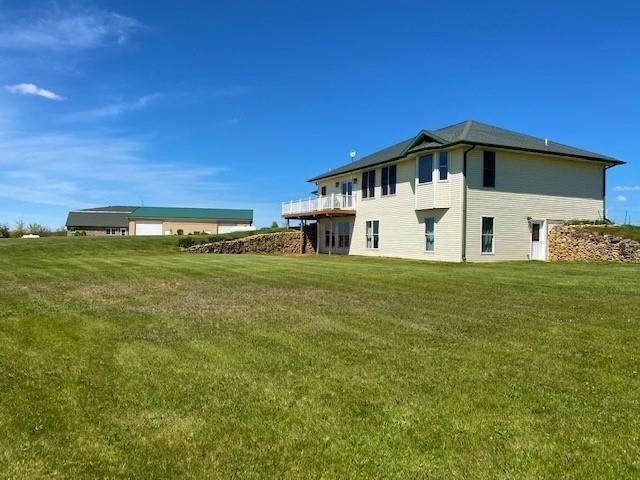 W1035 Horan Rd, Brooklyn, WI 53521 - photo 1