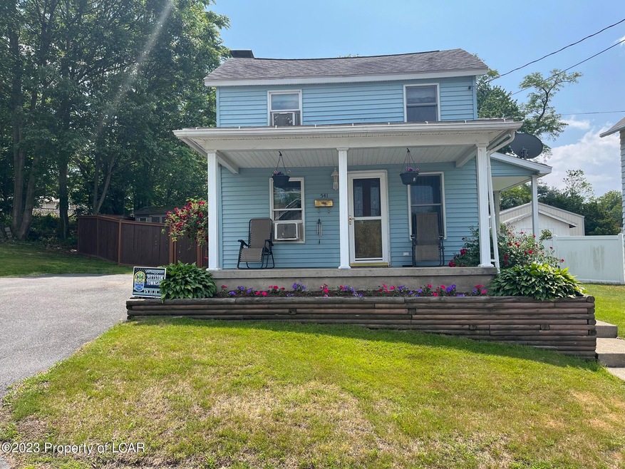 541 Broad St, Pittston, PA 18640 - photo 1