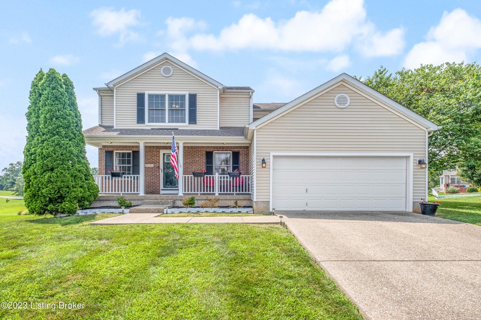 10204 Red Clover Ct, Louisville, KY 40228 - photo 1