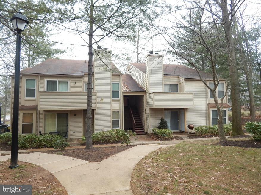 5920 Watch Chain Way unit 108, Columbia, MD 21044 - photo 1