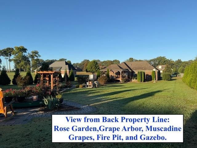 3043 Cross Gate Ln, Columbia, TN 38401 - photo 1