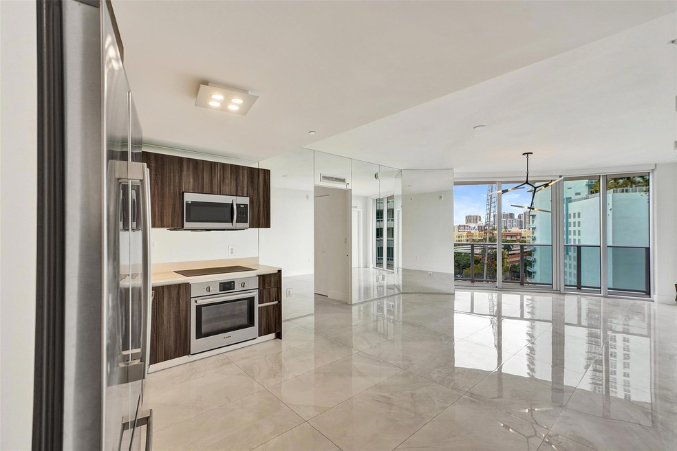 Aria on the Bay unit 801, Miami, FL 33132 - photo 1