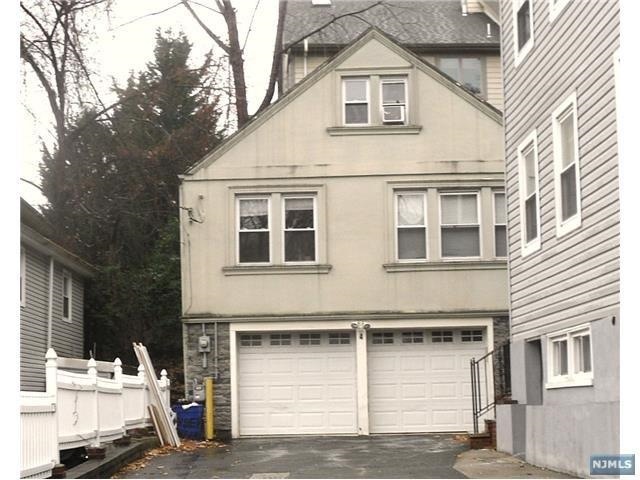 4 Maple St, Edgewater, NJ 07020 - photo 1