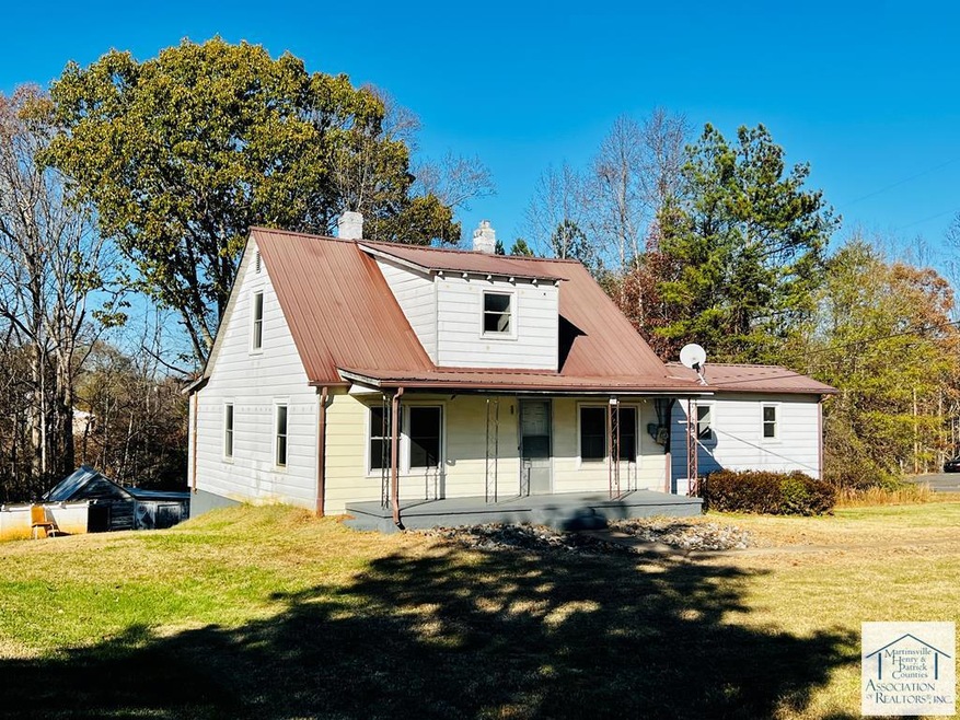 24 Waller Rd, Martinsville, VA 24112 - photo 1