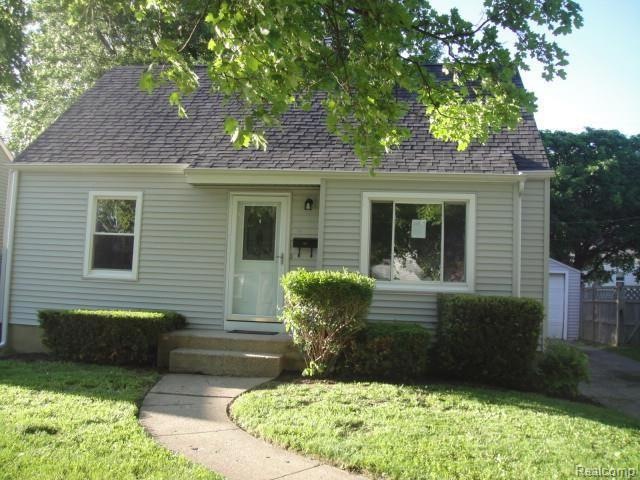 714 Huron St, Flint, MI 48507 - photo 1