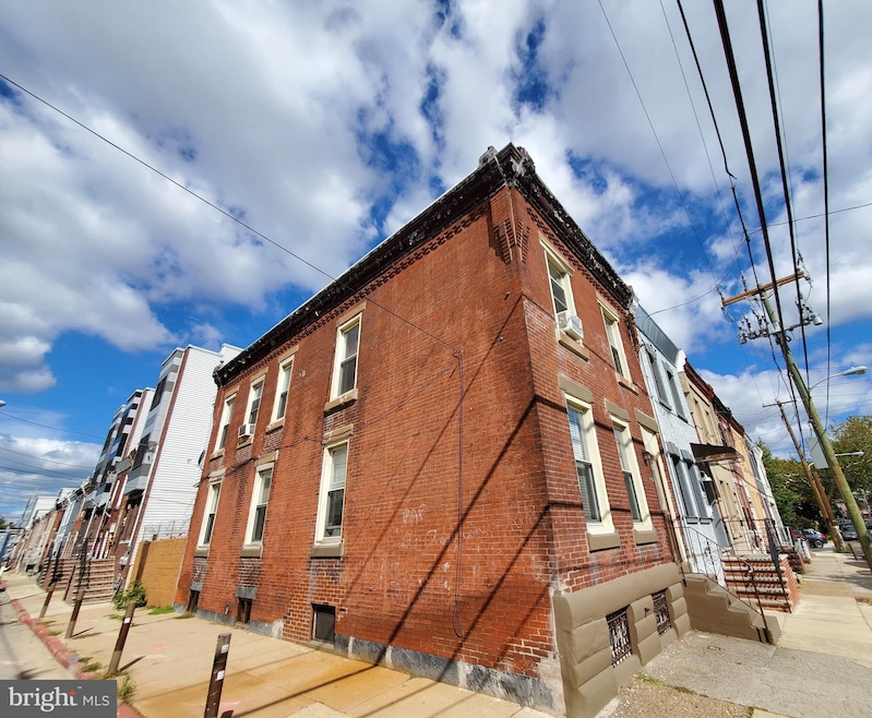 1412 S 23rd St, Philadelphia, PA 19146 - photo 1