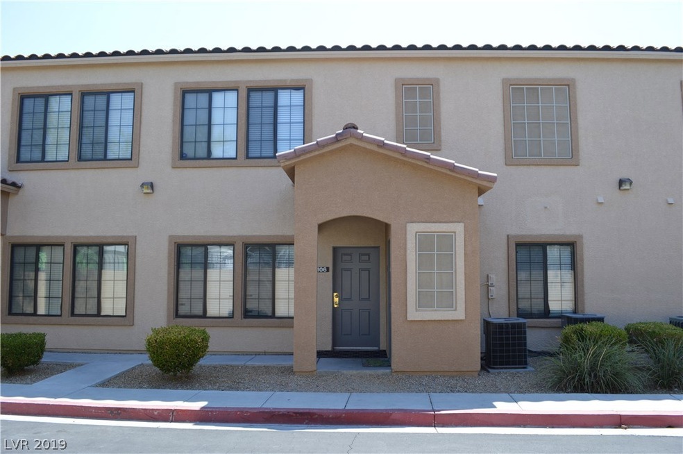 Great location near shopping and dining