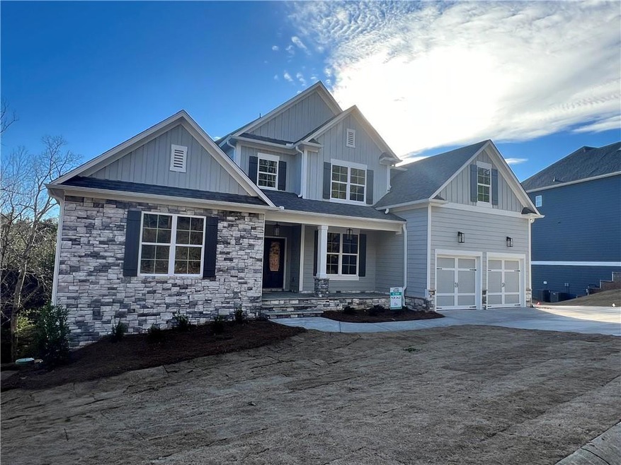 Craftsman house with a garage