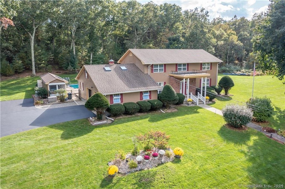 63 Waterman St, Killingly, CT 06239 - photo 1