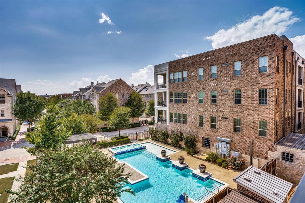 Welcome to Meridian Square - view from Balcony!