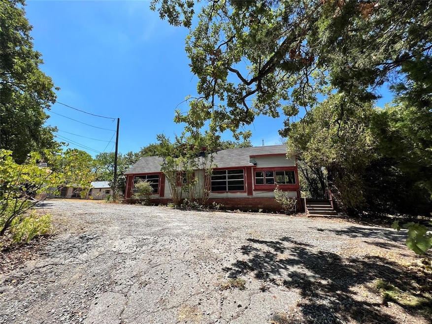 5308 S Theresa Dr, Denison, TX 75020 - photo 1