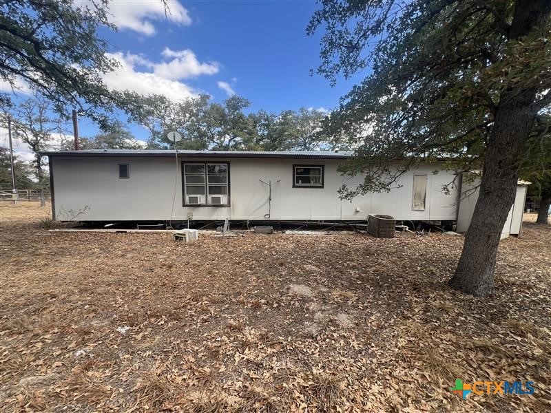 133 County Road 436, Stockdale, TX 78160 - photo 1