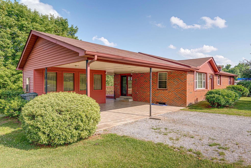 1870 Highway 48 N, Dickson, TN 37055 - photo 1