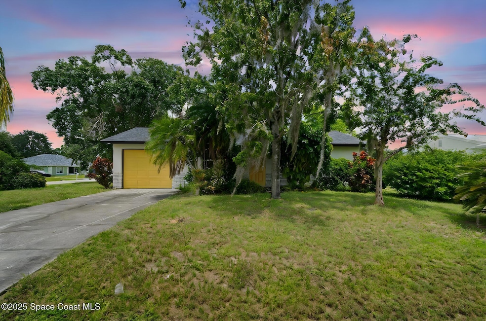 325 Eva St NE, Palm Bay, FL 32907 - photo 1