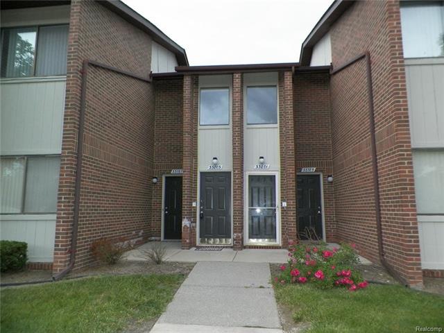 Lot's of Brick leading to your Private Entry!